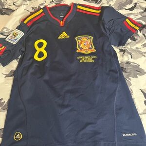 Spain 2010 jersey youth large